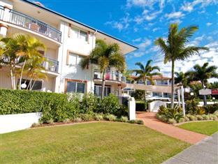 Aparthotel Blue Water Bay Villas Gold Coast