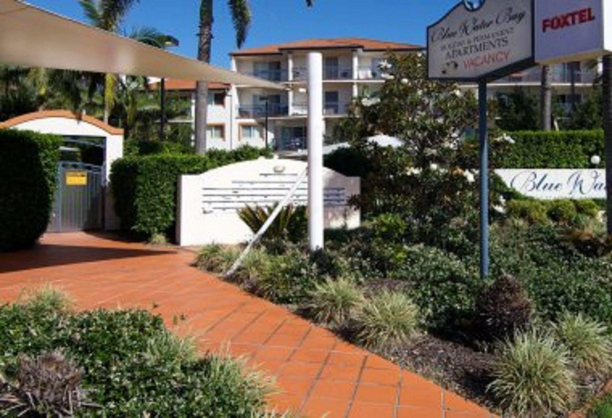 Blue Water Bay Villas Aparthotel 3*
