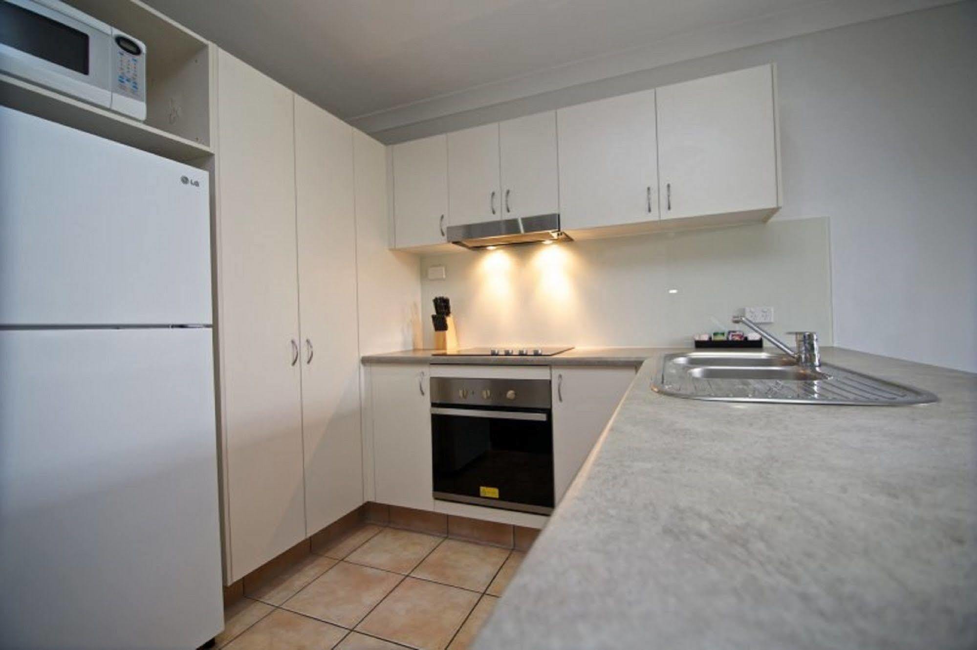 Blue Water Bay Villas 3* Gold Coast