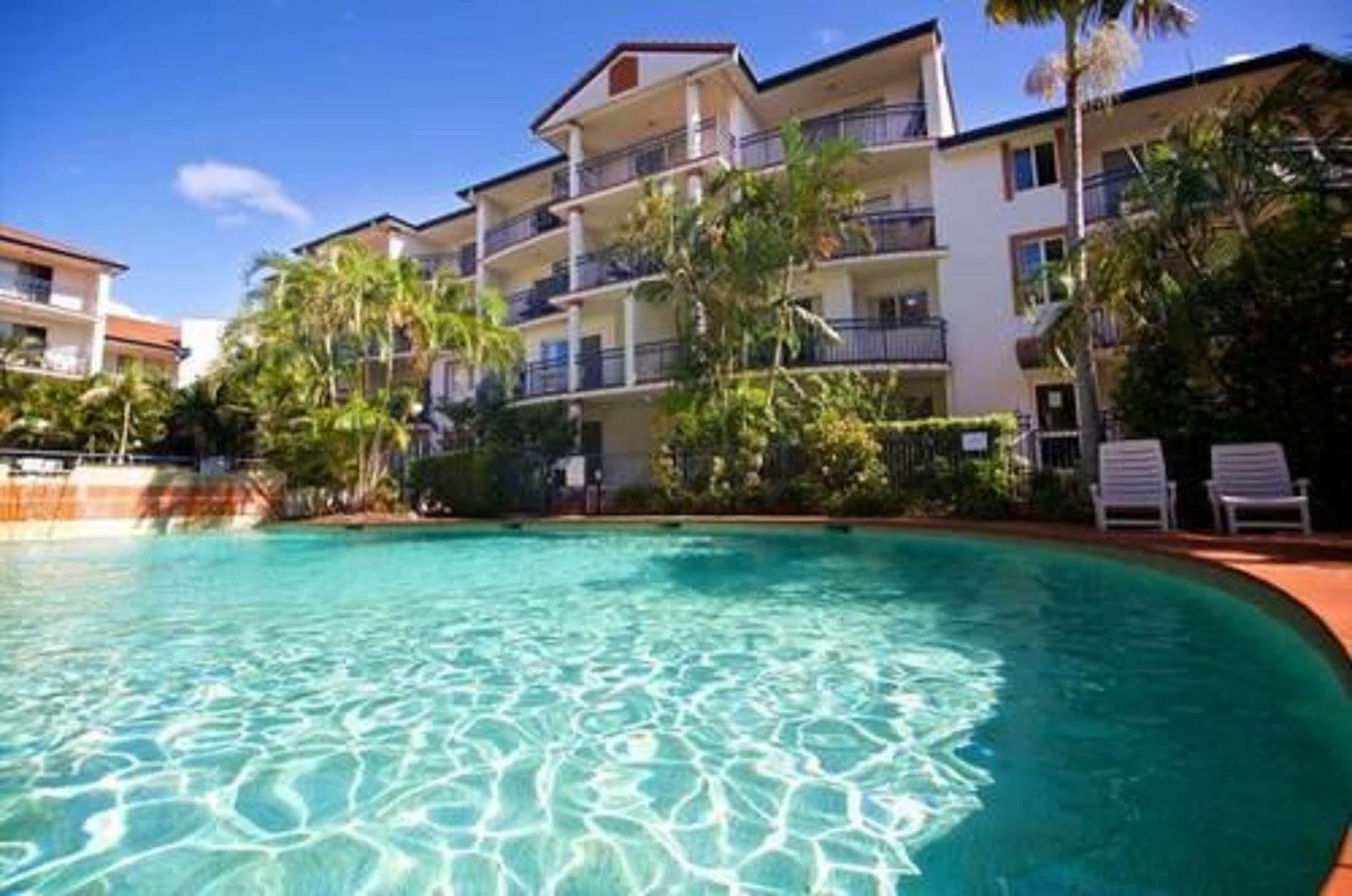 Aparthotel Blue Water Bay Villas 3*